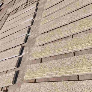 无锡 黄金麻花岗岩光面楼梯踏步