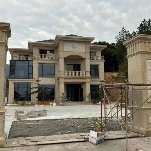 无锡 黄金麻花岗岩别墅雕花外墙干挂配上门口雕花罗马柱