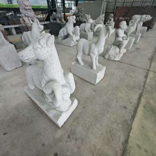 无锡 芝麻白花岗岩造型立体雕刻——十二生肖