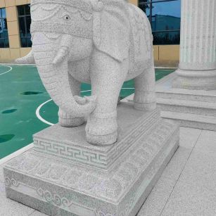 无锡 白麻花岗岩动物异形石雕-大象