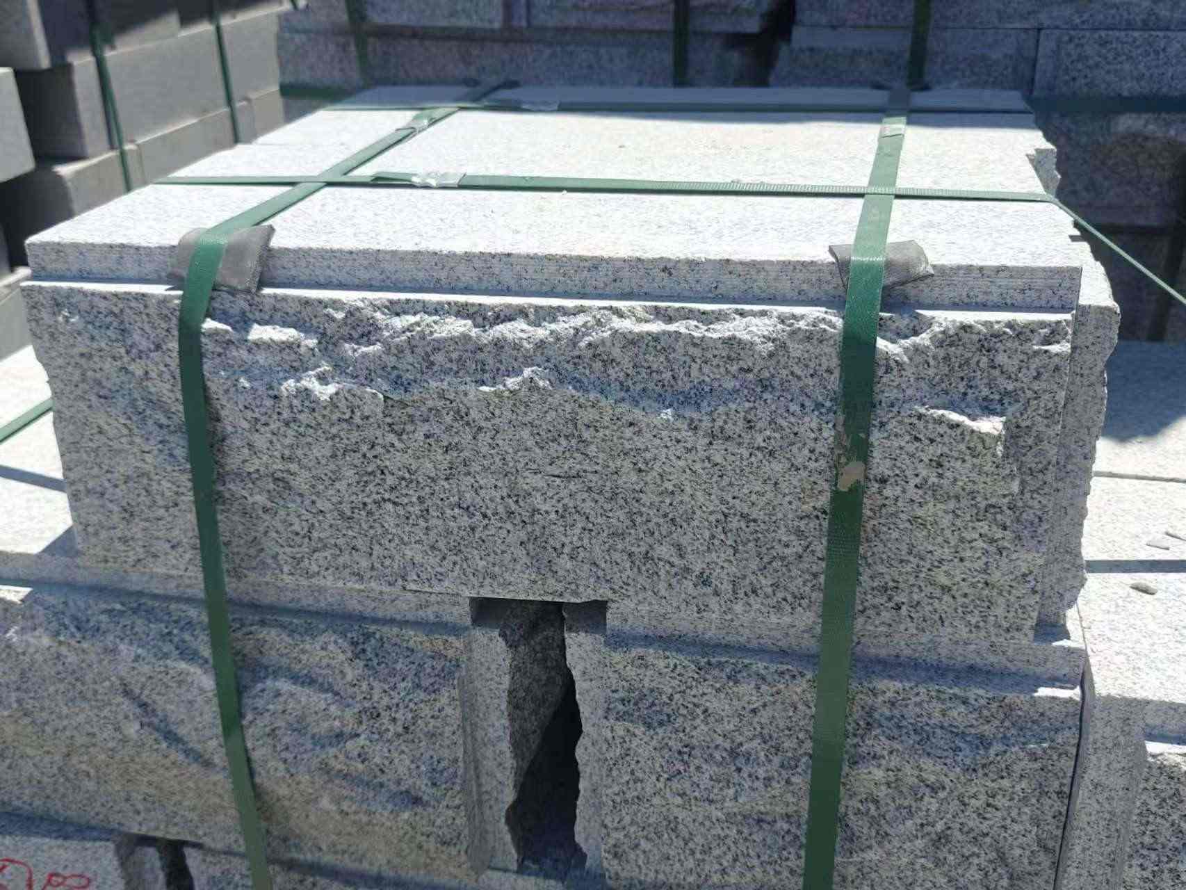 无锡 芝麻白花岗岩自然面成品