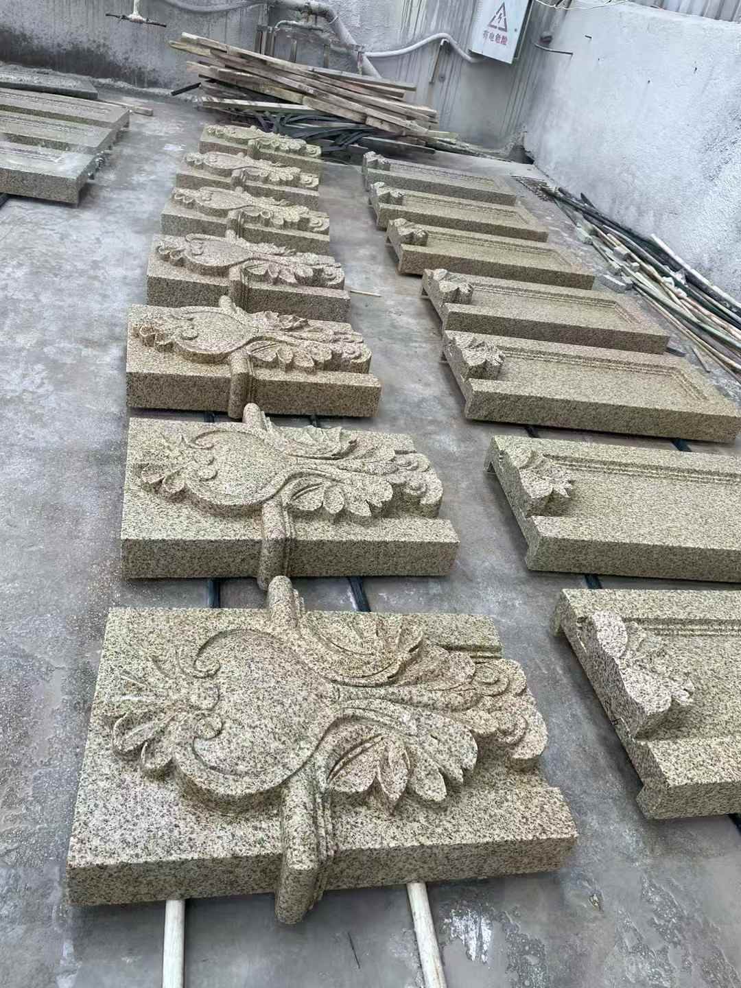 无锡 黄金麻花岗岩别墅外墙雕刻板