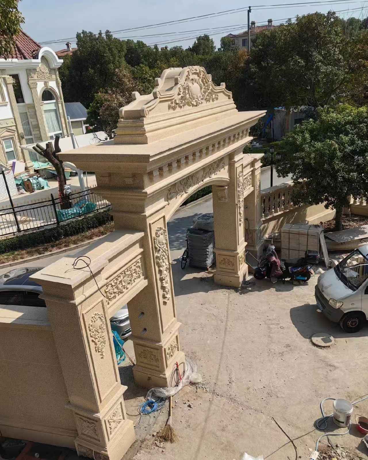 无锡 黄金麻荔枝面花岗岩别墅门楼