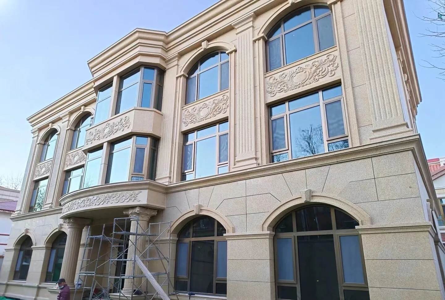 无锡 黄金麻花岗岩别墅外墙干挂