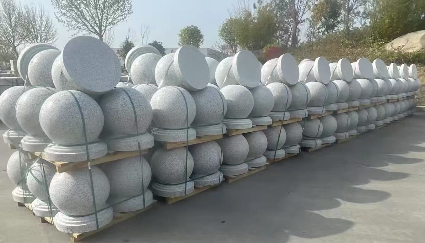 无锡 白麻花岗岩石材圆球，石球，挡车球，隔离球，景观石球，风水球等