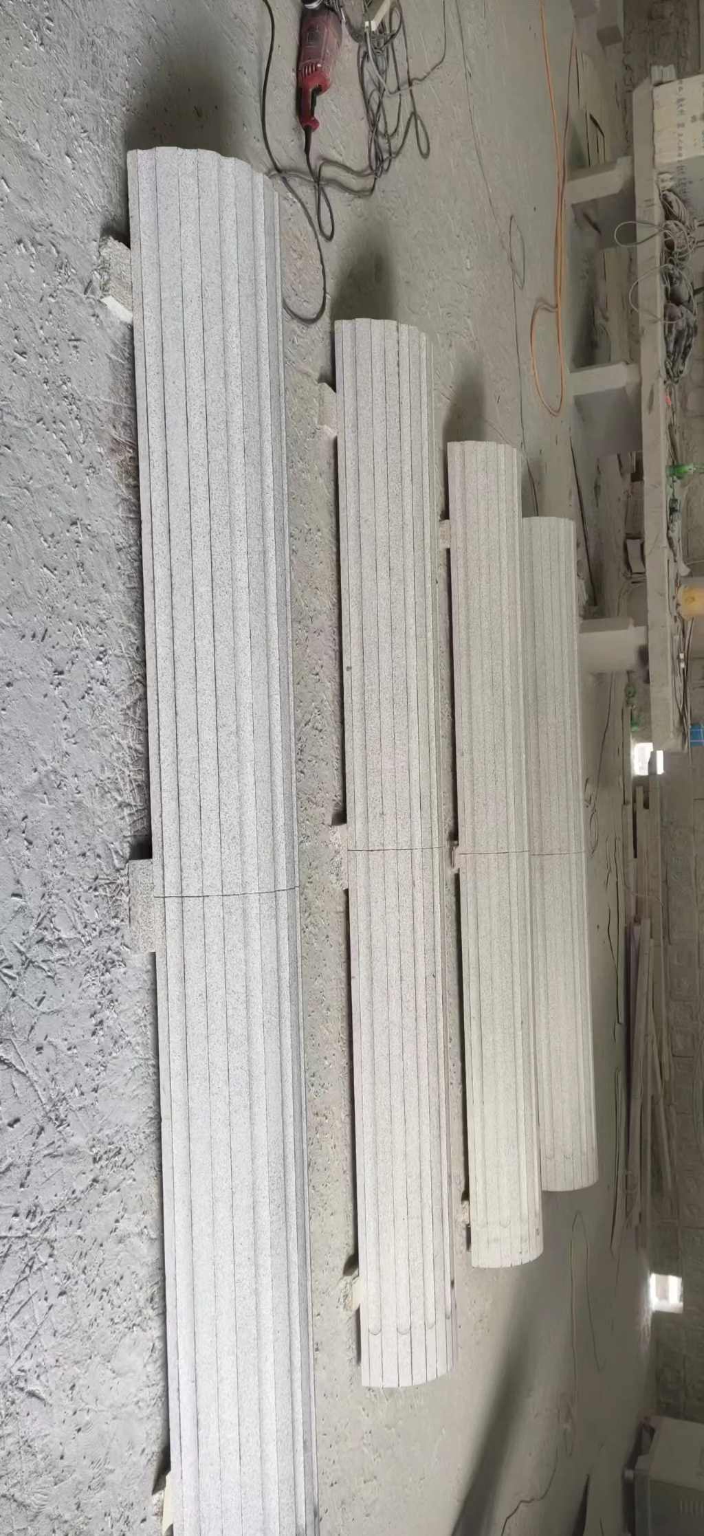 无锡 花岗岩厂家带你看白麻花岗岩门楼大柱柱皮