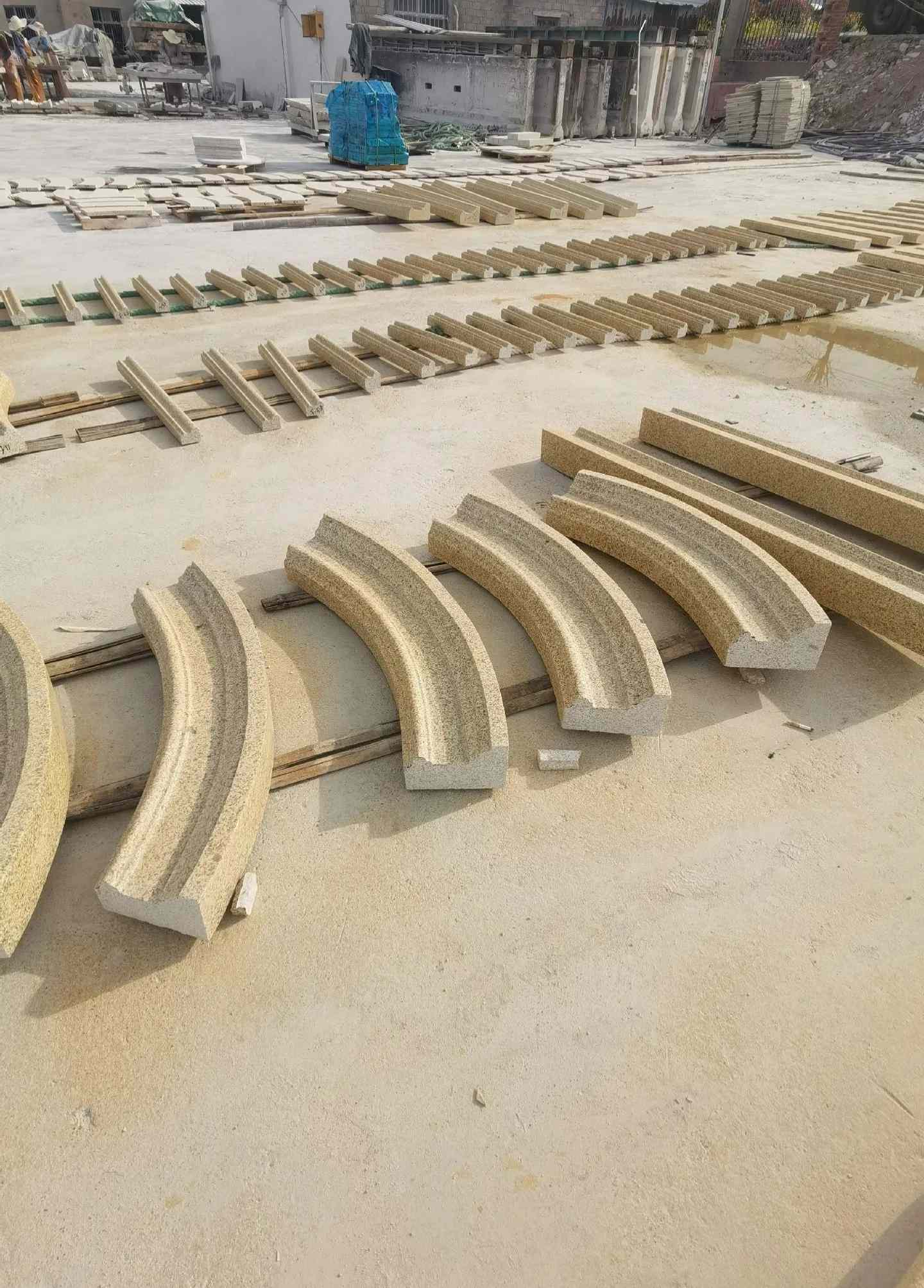 无锡 黄金麻花岗岩别墅线条